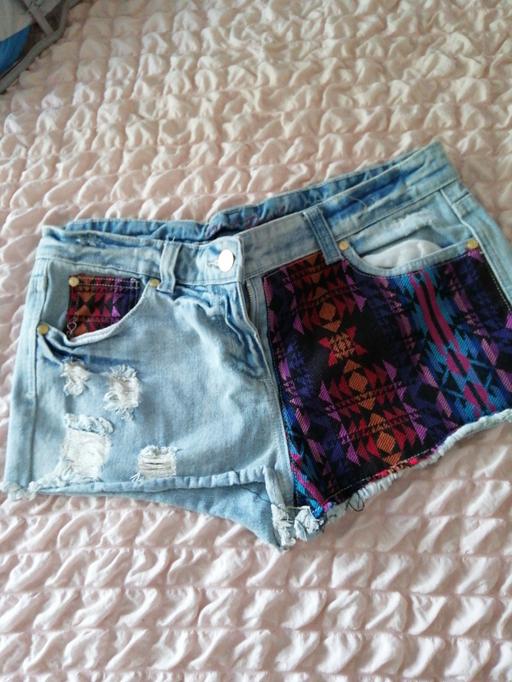Buy & Sell Wednesfield Wolverhampton - Photos for ladies shorts size *16*