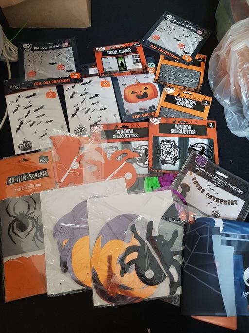 Buy & Sell Longley Sheffield - Photos for job lot bundle of Halloween decorations