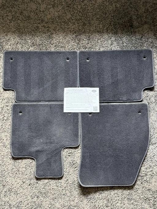 Vehicles Two Gates Tamworth - Photos for Genuine Land Rover Car Mats Set