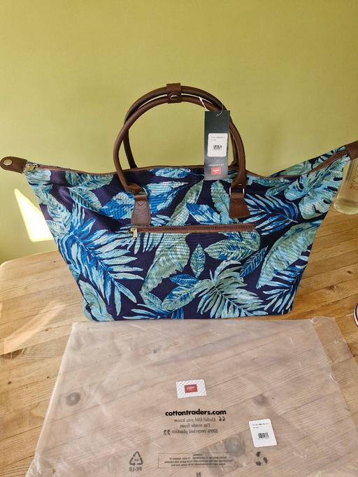 Buy & Sell Bulbourne Dacorum - Photos for Travel bag with outside side pocket