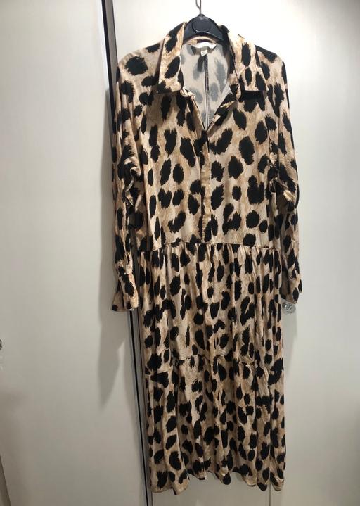 Buy & Sell Cradley Heath Sandwell - Photos for (Size M/16) H&M LEOPARD DRESS