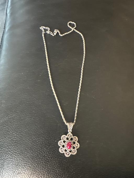 Buy & Sell Woodsetton Dudley - Photos for Costume necklace