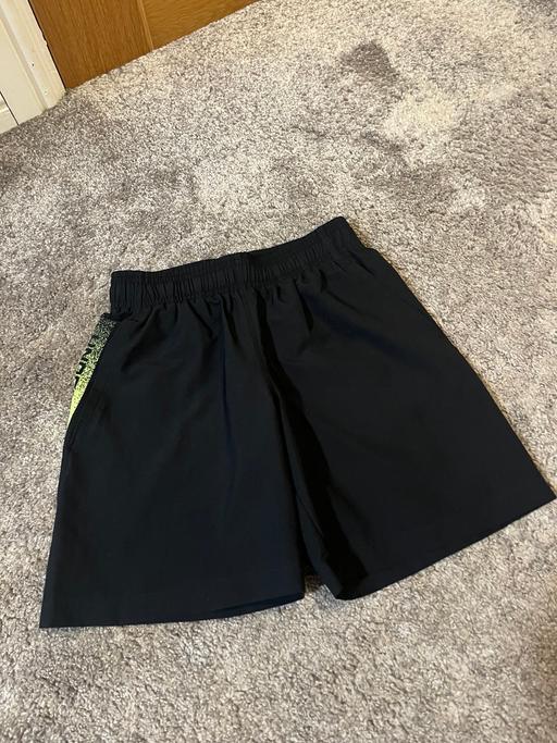 Buy & Sell Croxteth Liverpool - Photos for Xs children’s under armour shorts