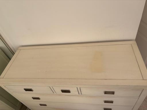 Buy & Sell Chalfont Saint Peter Buckinghamshire - Photos for Cream wood chest of drawers