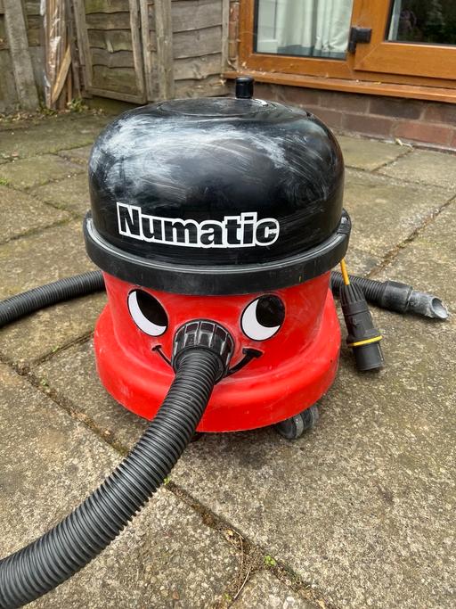 Buy & Sell Woodside Telford and Wrekin - Photos for 110v Henry hoover