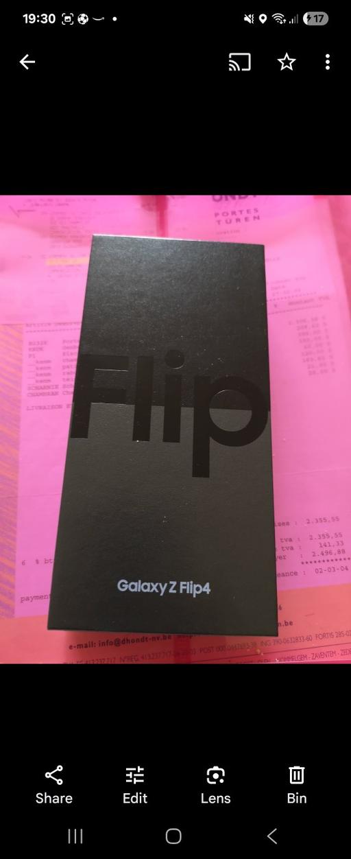 Buy & Sell Pentonville North London - Photos for Samsung z flip 4