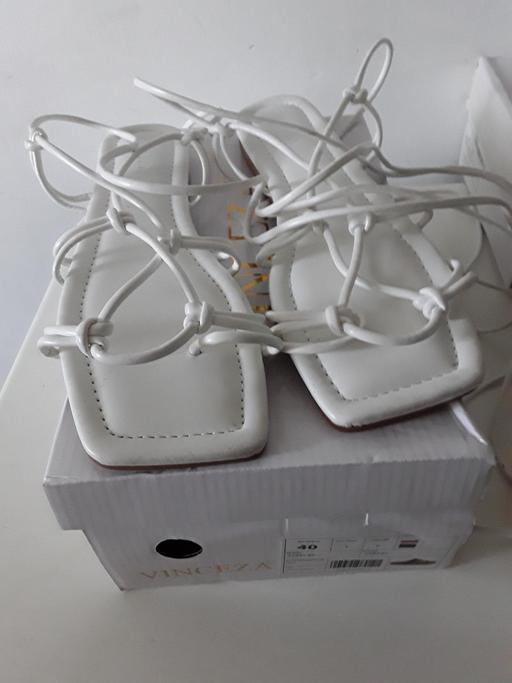 Buy & Sell Queensway Central London - Photos for New Ladies Raid Cleapatro Style Knee Lace-up.