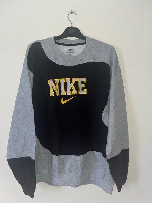 Buy & Sell Holme Wood Bradford - Photos for Nike Embroidered Logo Sweatshirt