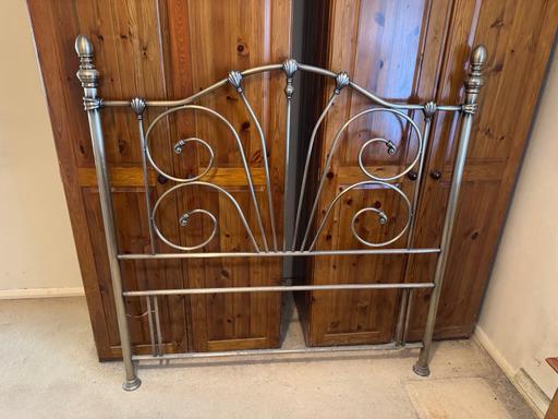 Buy & Sell Oldbury Sandwell - Photos for Antique Pewter look metal Headboard