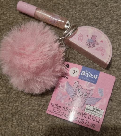 Buy & Sell Clayton West Kirklees - Photos for Pink Disney Stitch/Angel Keyring