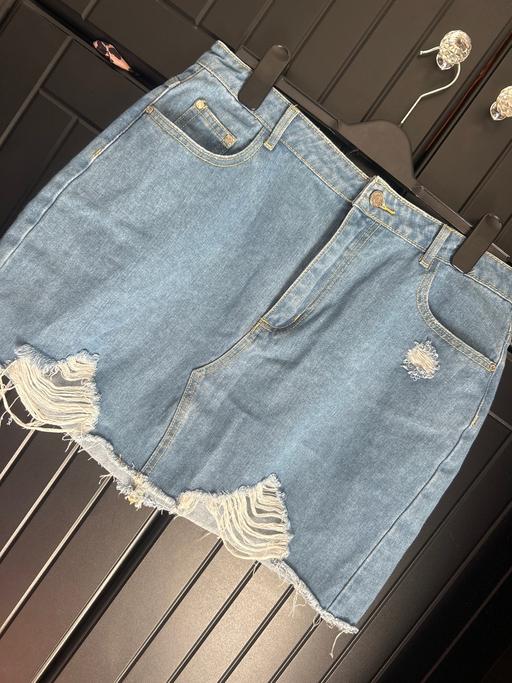 Buy & Sell Bells Mill Dudley - Photos for Missguided denim skirt size 16