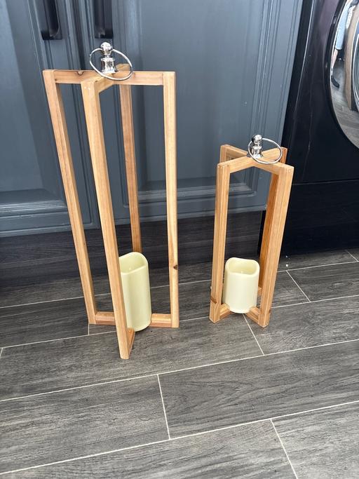Buy & Sell Duckmanton Chesterfield - Photos for Set of 2 wood lanterns