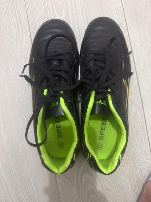 Buy & Sell Cambridge Heath East London - Photos for Football boots