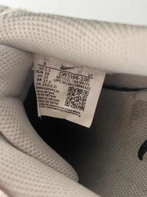 Buy & Sell Battersea South West London - Photos for Air force 1s - 5.5