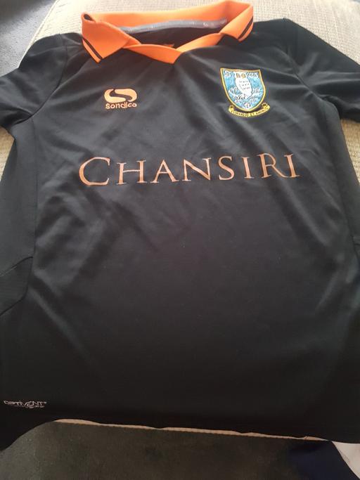 Buy & Sell Longley Sheffield - Photos for boys Sheffield Wednesday top 9 to 10 years