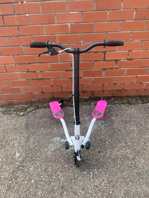 Buy & Sell Swinton Salford - Photos for V-Flex Foldable Scooter - Pink