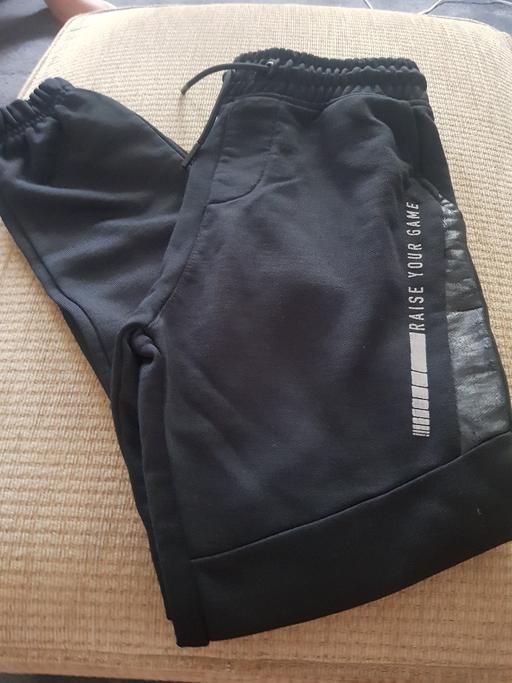 Buy & Sell Longley Sheffield - Photos for boys joggers 11 to 12 years