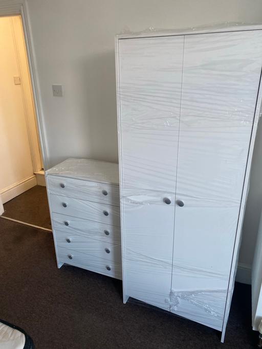 Buy & Sell Coventry City Centre Coventry - Photos for 2 doors Wardrobe and chest drawers set white