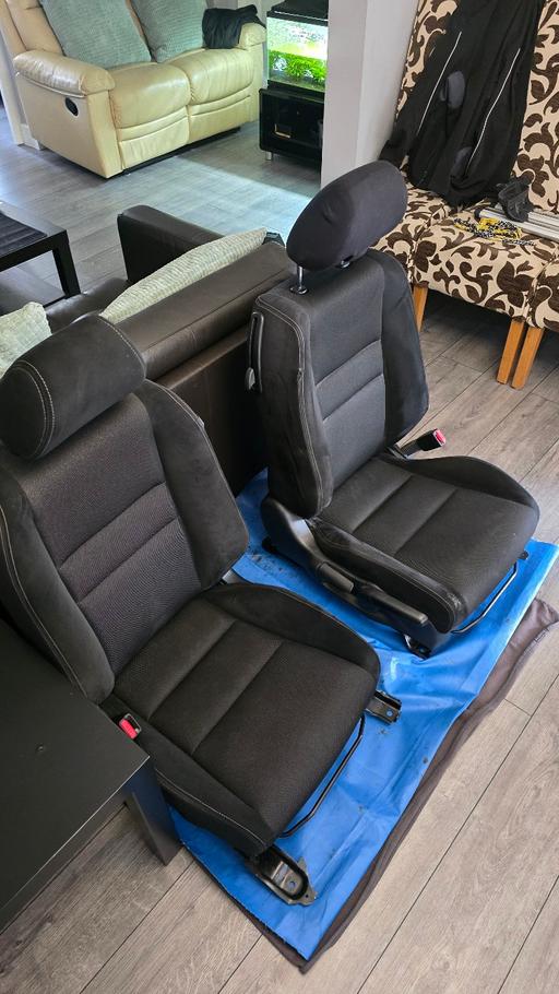 Vehicles Premier Business Park Walsall - Photos for Honda Civic Mk8 seats