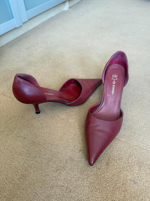 Buy & Sell Park Royal North West London - Photos for Court Shoes