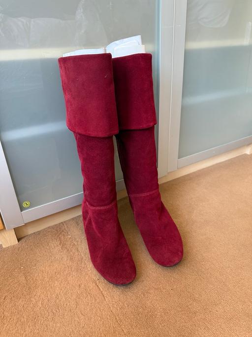 Buy & Sell East Acton West London - Photos for Suede Boots