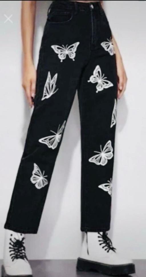 Buy & Sell Rochester Medway - Kent - Photos for 💕LADIES BUTTERFLY PRINT MOM JEANS💕