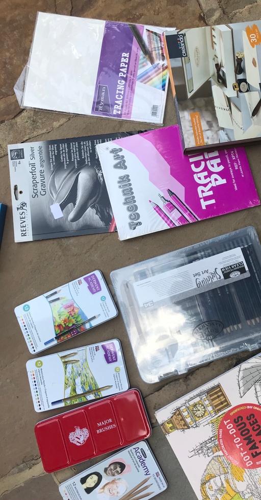courses Arborfield Cross Wokingham - Photos for Collection of art supplies