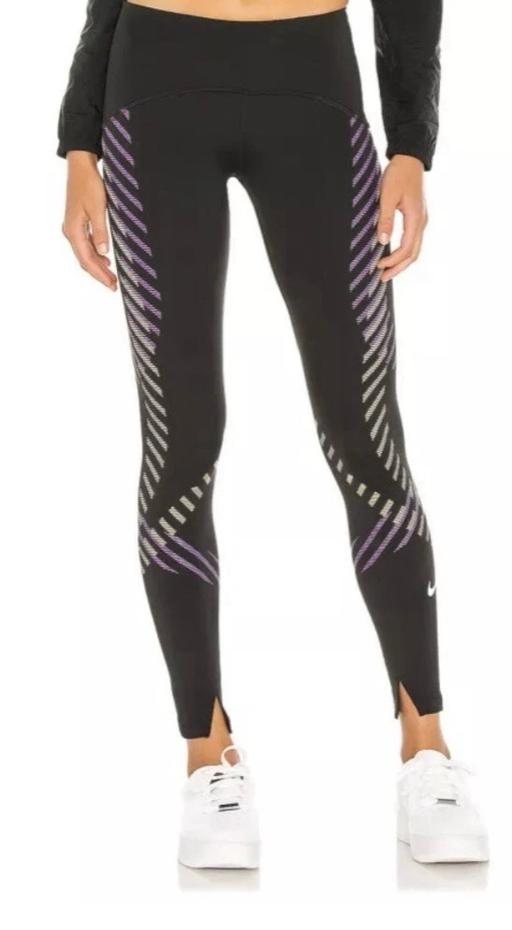 Buy & Sell Rochester Medway - Kent - Photos for 💕LADIES NIKE GRAPHIC RUNNING LEGGINGS💕