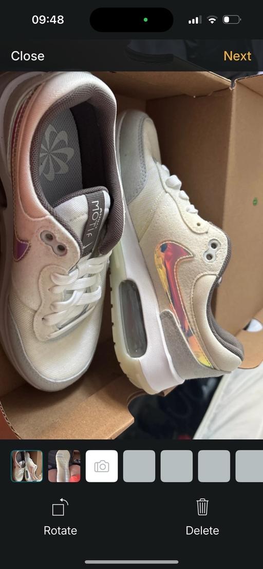 Buy & Sell Wandsworth Road South West London - Photos for Womens trainers