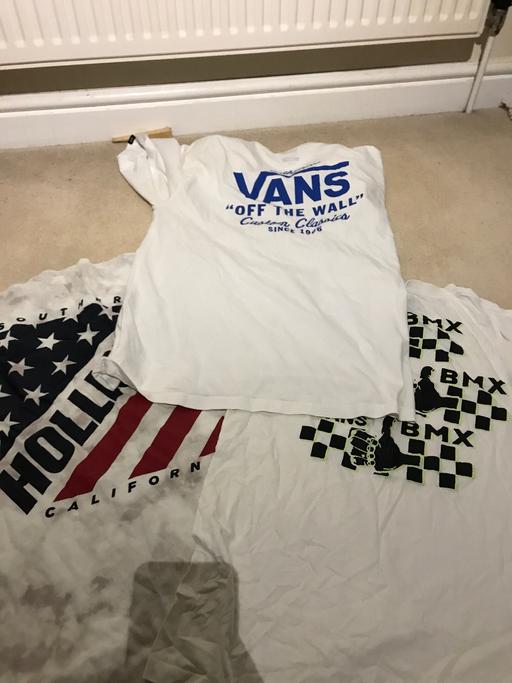 Buy & Sell Arborfield Cross Wokingham - Photos for 3 T-shirts vans, Hollister