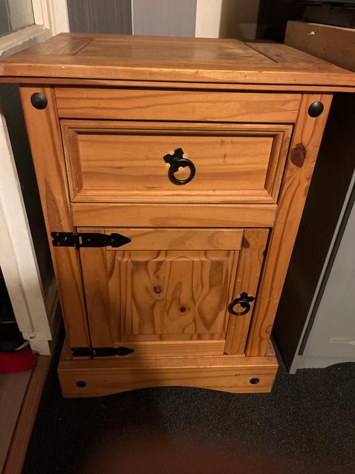 Buy & Sell Webheath Redditch - Photos for 2 Mexican pine Cabinets