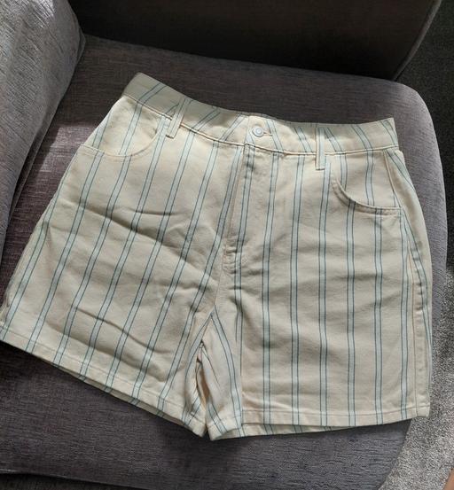 Buy & Sell Peartree Bridge Milton Milton Keynes - Photos for Asos women dad denim shorts size 12