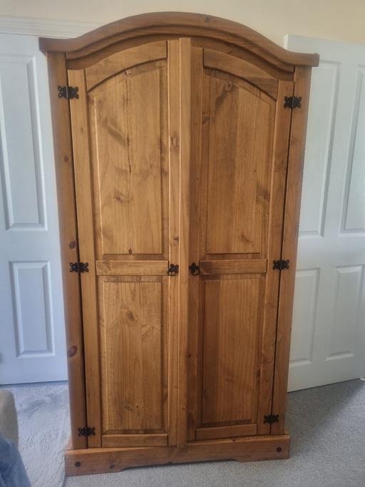 Buy & Sell Premier Business Park Walsall - Photos for wardrobe 41 width height 71 inches depth 22