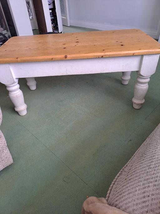 Buy & Sell Alverthorpe Wakefield - Photos for Solid Wood Coffee Table
