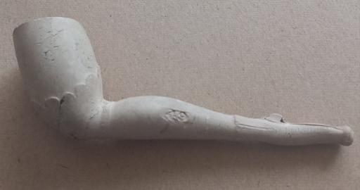 Buy & Sell Thatto Heath Saint Helens - Photos for antique early Victorian ladies leg clay pipe
