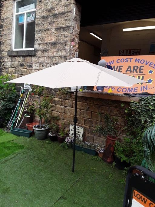 Buy & Sell Saint Pauls Trading Estate Tameside - Photos for Large beige 2.7M patio umbrella