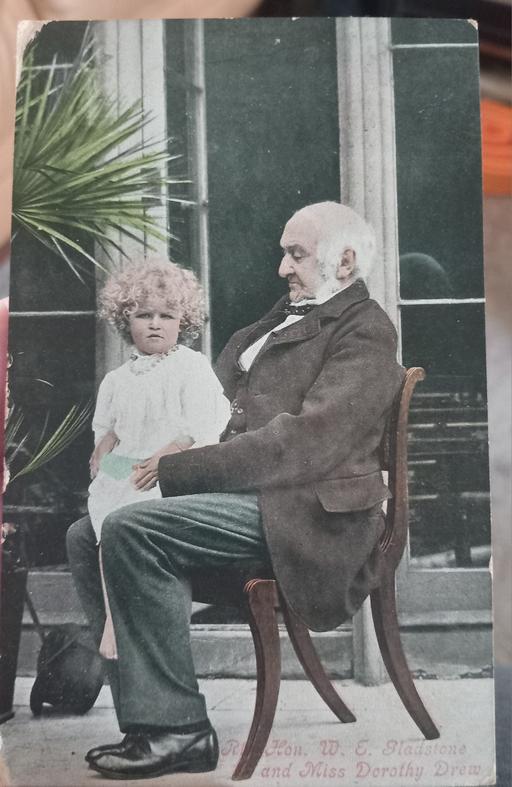 Buy & Sell Thatto Heath Saint Helens - Photos for W E Gladstone and granddaughter postcard