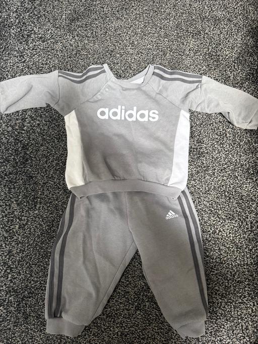 Buy & Sell Old Trafford Manchester - Photos for Grey addias baby tracksuit