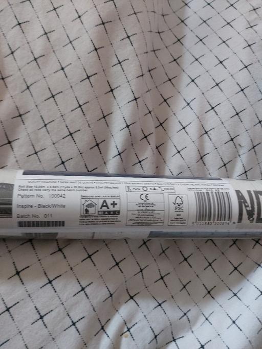Buy & Sell Telford Telford and Wrekin - Photos for 1 roll of wallpaper