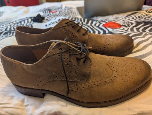 Buy & Sell King`s Cross Central London - Photos for Brand New Men’s Clarks Brown Suede Brogu Shoe