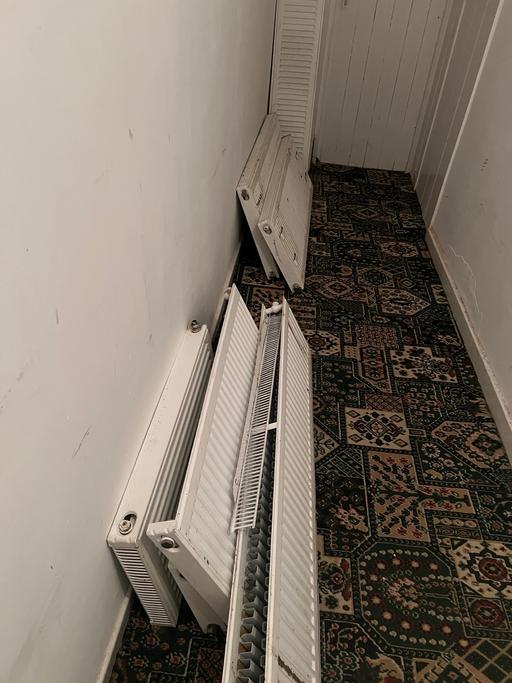 Buy & Sell Blackburn Blackburn with Darwen - Photos for Radiators