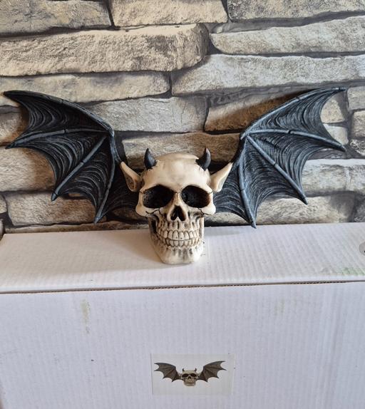 Buy & Sell Birmingham Solihull - Photos for Devil Bat Skull Wall Plaque