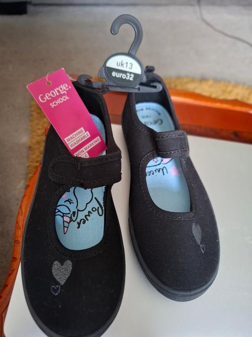Buy & Sell Freezywater North London - Photos for Girls' school shoes