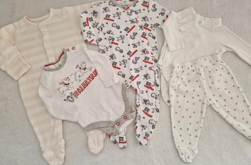 Buy & Sell Shard End Birmingham - Photos for Baby girl bundle sleepsuits 0-3 mths