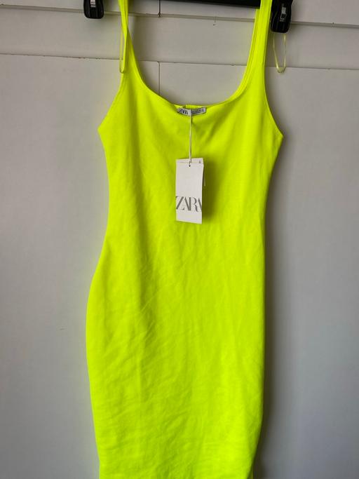 Buy & Sell Cranford Hounslow - Photos for Neon mini dress from Zara