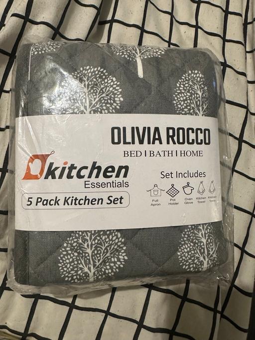 Buy & Sell Ward End Birmingham - Photos for apron Set