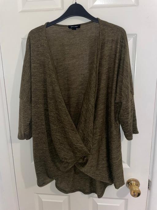 Buy & Sell Streatley Central Bedfordshire - Photos for New look olive green crossover front jumper
