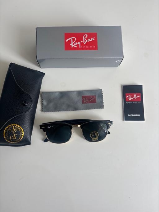 Buy & Sell Canary Wharf East London - Photos for Ray-Ban Sunglasses - With tags