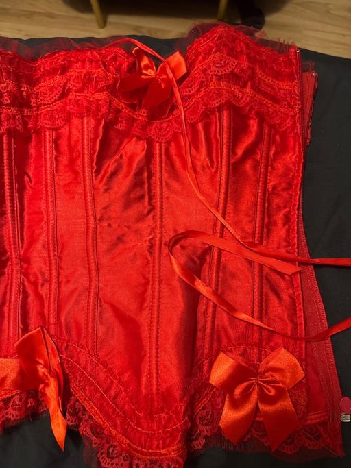 Buy & Sell Nottingham City Centre Nottingham - Photos for Red corset with bows and zip