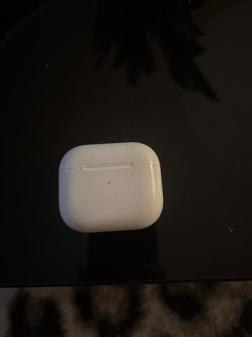 Buy & Sell Nottingham City Centre Nottingham - Photos for Apple iPhone AirPods